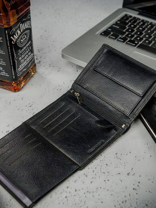 CZARNY SKÓRZANY PORTFEL MĘSKI DUŻY PIONOWY SKÓRA