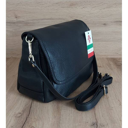 Piękna listonoszka dużo schowków ,skórzana Włoska raportówka A5 Czarna VP954N