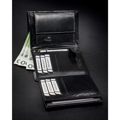 Pionowy, skórzany portfel męski z ozdobnym przeszyciem