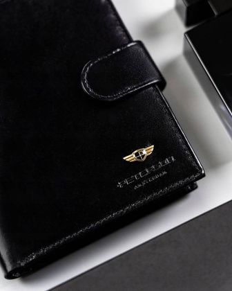 Klasyczny skorzany portfel meski na zatrzask