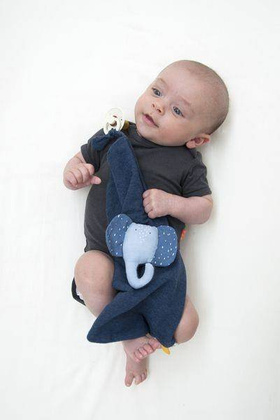 Mrs.Elephant Baby comforter UPOMINKARNIA