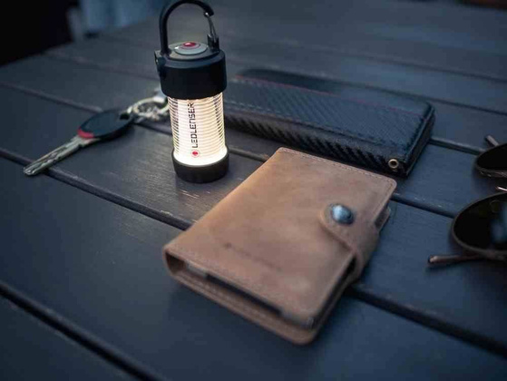 Latarka Ledlenser ML4 camping Warm