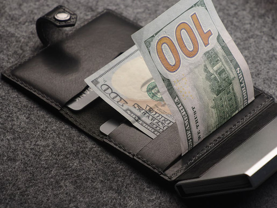 Portfel EASY WALLET for AirTag 2174