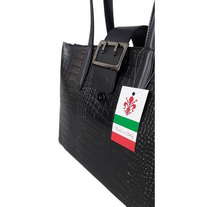 Duża włoska torba ,kuferek A4 skóra motyw krokodyla Vera Pelle , Czarna VP645N