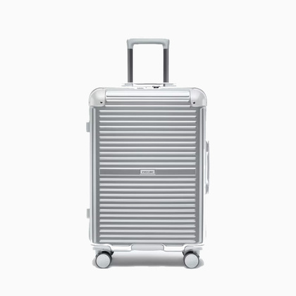 Średnia walizka PUCCINI DALLAS PC034B 4C Srebrna