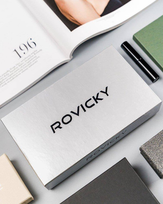 Pionowy portfel damski z bawolej skóry, zamykany na zatrzask, rfid