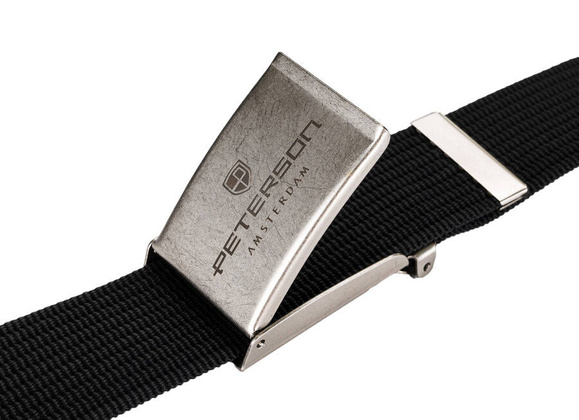 Wygodny parciany pasek meski z metalowa klamra