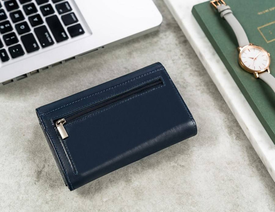 Duży portfel damski z bydlęcej skóry naturalnej