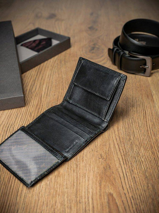 Pionowy portfel męski z gładkiej skóry naturalnej, ochrona rfid stop