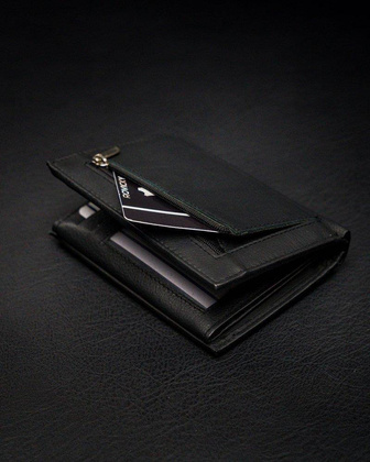 Składany, pionowy portfel męski z kieszonką na suwak, skóra naturalna