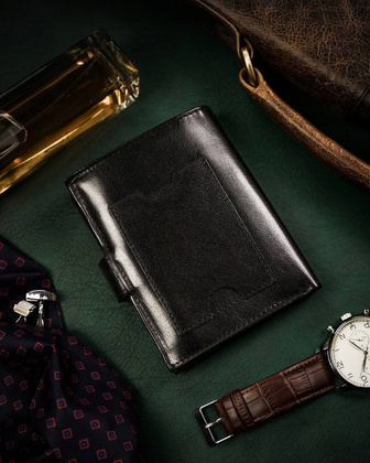 Duży, skórzany portfel męski na zatrzask