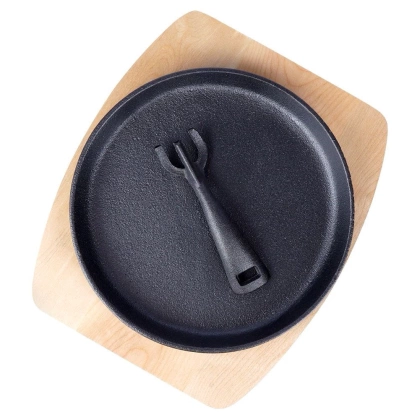 Patelnia żeliwna talerz żeliwny 22 cm z deską
