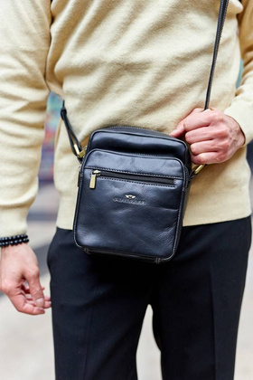 Pojemna, skórzana torba męska z kieszeniami