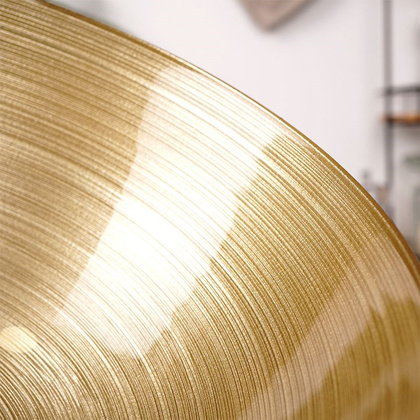 Miska salaterka szklana do sałatek złota okrągła 15 cm 600 ml