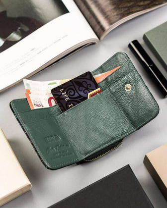 Skórzany, mały portfel damski z systemem RFID