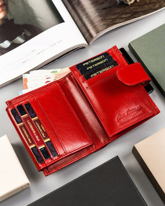 Srednich rozmiarow skorzany portfel damski