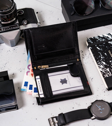 Stylowy portfel meski z bydlecej skory naturalnej