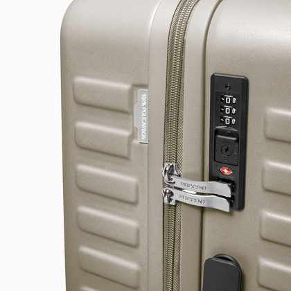 Średnia walizka PUCCINI MUNICH PC035B 6C Złota