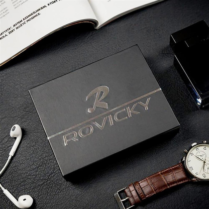 Pionowy, skórzany portfel męski z ozdobnym przeszyciem