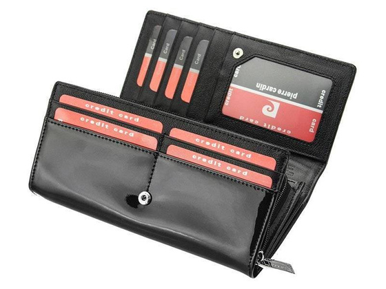 Lakierowany, poziomy portfel damski ze skóry naturalnej