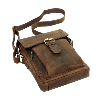 Skórzana listonoszka H1546