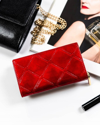 Portfel damski ze skory naturalnej z systemem RFID