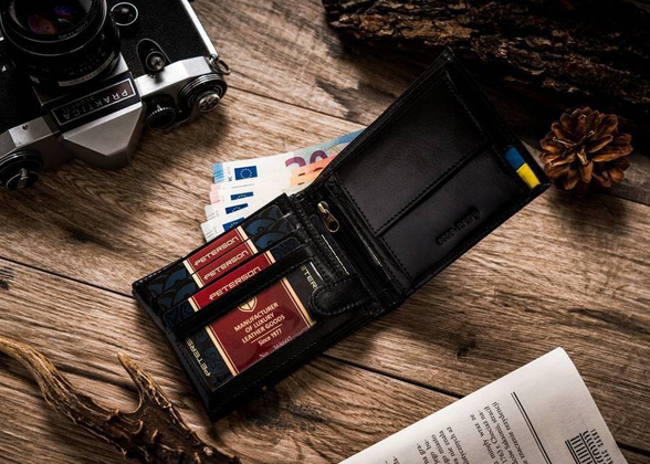 Portfel męski w orientacji poziomej ze skóry naturalnej