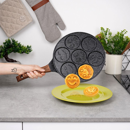 Patelnia do jajek granitowa 7 otworów BLACK&WOOD 26 cm