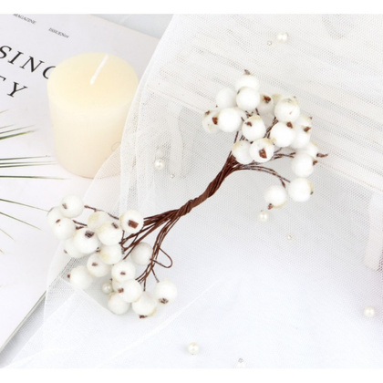 Mroźna jarzębina biała sztuczna 20szt wiązka GLZ01