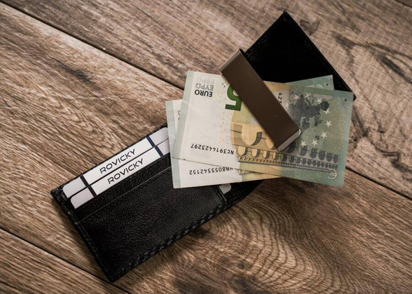 Mała banknotówka męska ze skóry naturalnej