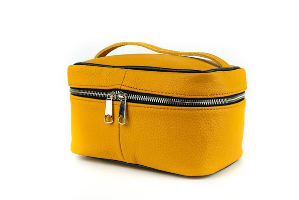 K-02 Kosmetyczka Kuferek - miodowy KEMER