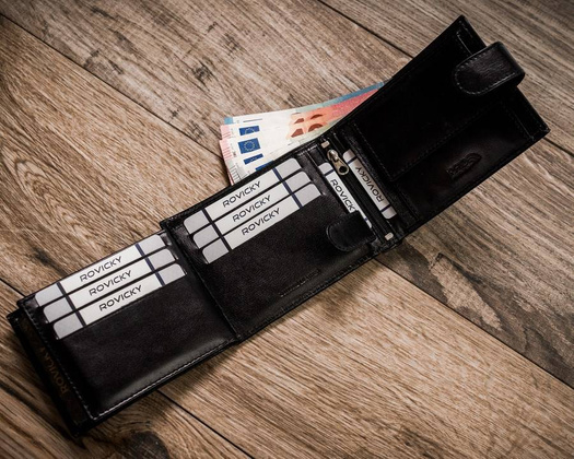 Elegancki portfel męski z systemem antyskimmingowym rfid protect