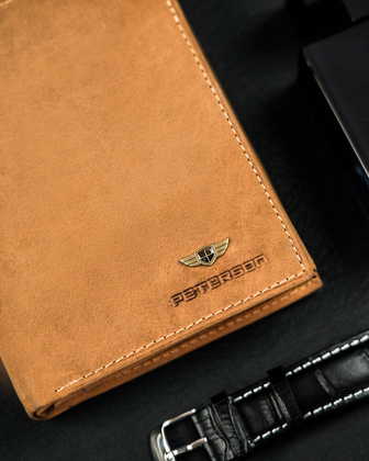 Skorzany portfel meski z systemem RFID Protect