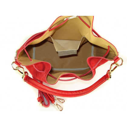 Duży zamszowy skórzany worek na ramię złote okucia dzety czerwony MK46R