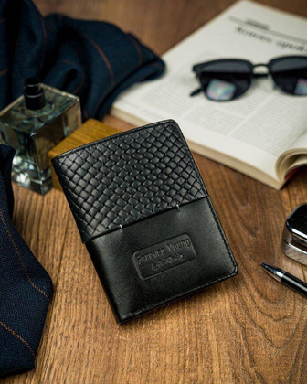 Czarny portfel męski skórzany z przeszyciem