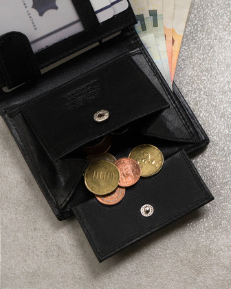 Skorzany portfel meski z kieszonka na suwak