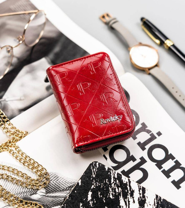 Mały portfel damski na zamek ze skóry naturalnej i ekologicznej