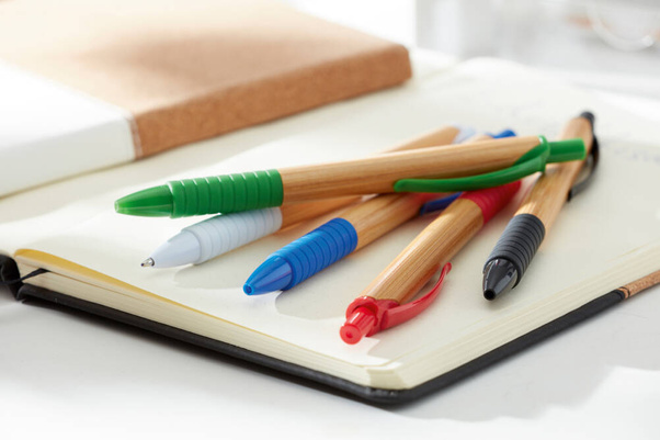 Długopis BAMBOO RUBBER, brązowy, zielony