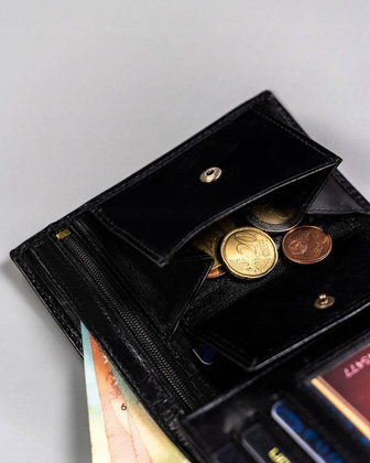 Elegancki portfel meski ze skory naturalnej