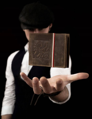 Zestaw prezentowy: skórzany, brązowy portfel męski i woda toaletowa