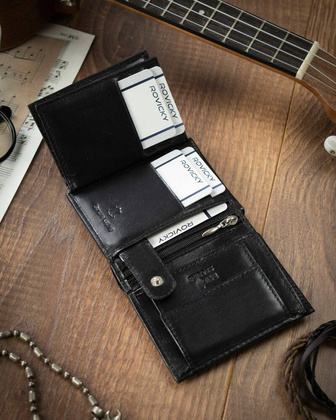 Portfel meski ze skory naturalnej z systemem RFID