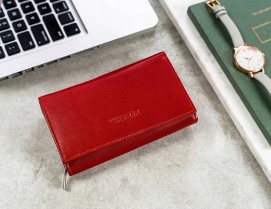 Poziomy portfel damski ze skóry naturalnej z systemem rfid