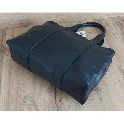 Duża Włoska skórzana torba na ramię mieści XL ,Vera Pelle Czarna  VPA78N