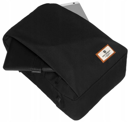 Pojemny plecak sportowy z portem ładującym