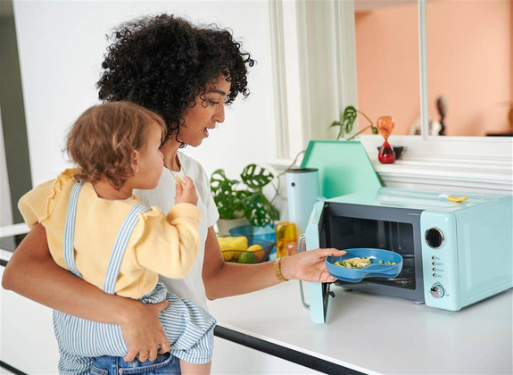 Talerzyk do karmienia Mio Deep Blue 108002014600