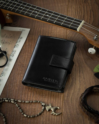 Skorzany portfel meski z systemem RFID