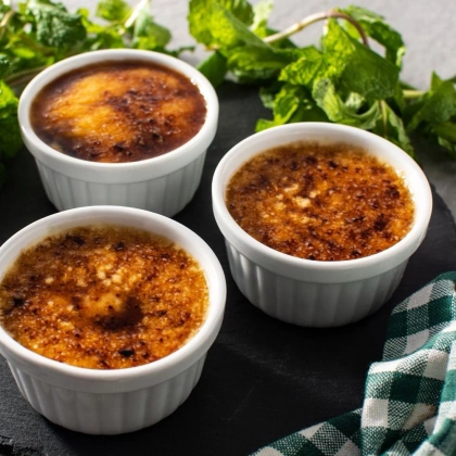 Miseczka kokilka do zapiekania żaroodporna forma foremka porcelanowa 9x5,5 cm 200 ml