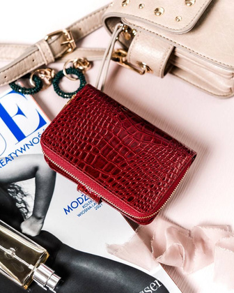 Skórzany portfel damski na zatrzask