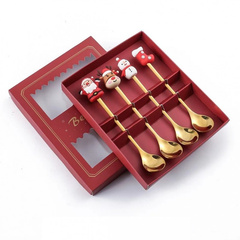 Zestaw łyżeczek ze świątecznymi figurkami, 4szt w pudełku, złote 16,8 x 2,8cm LYZ4