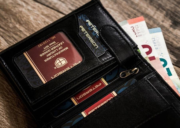 portfel męski ze skóry naturalnej Peterson Czarny